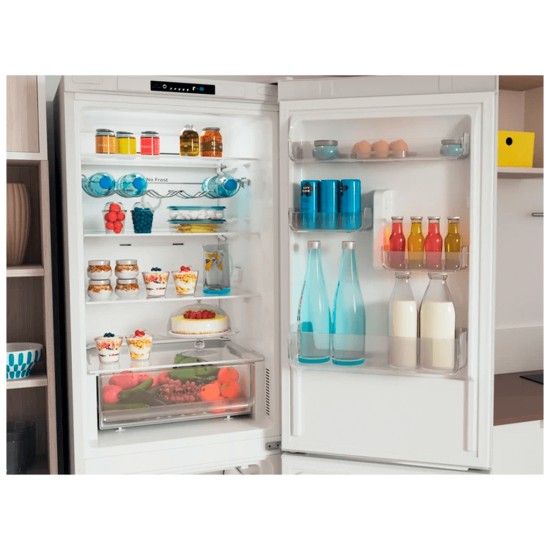 Холодильник Indesit INFC8TI21W0 Холодильник Indesit INFC8TI21W0