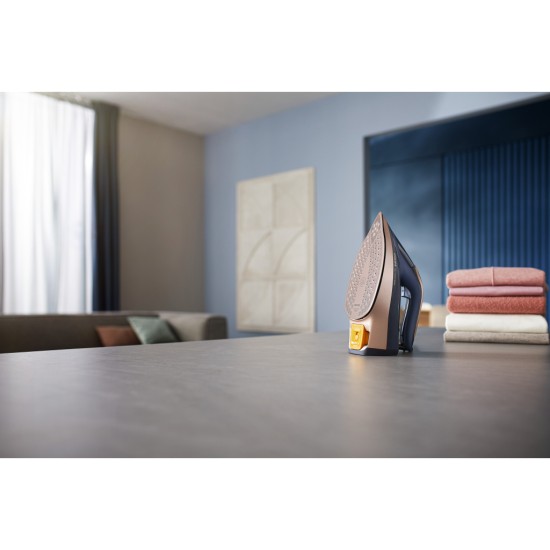 Утюг Philips DST8050/20 Утюг Philips DST8050/20