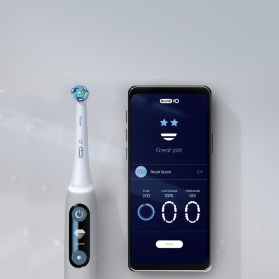 Електрична зубна щітка Oral-B Series 6 iOM6.1A6.1K (4210201381686) Електрична зубна щітка Oral-B Series 6 iOM6.1A6.1K (4210201381686)
