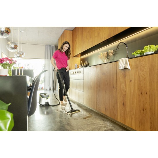Пароочищувач Karcher SC 4 Deluxe (1.513-460.0) Пароочищувач Karcher SC 4 Deluxe (1.513-460.0)