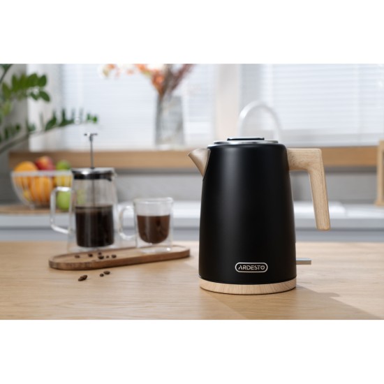 Електрочайник Ardesto EKL-F420BWD Електрочайник Ardesto EKL-F420BWD