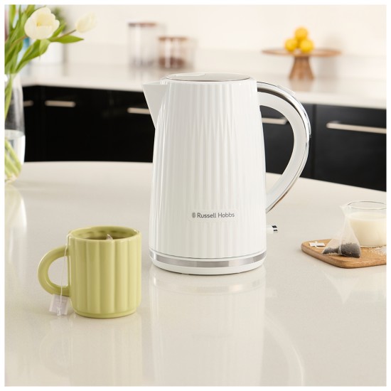 Электрочайник Russell Hobbs 27360-70 Электрочайник Russell Hobbs 27360-70