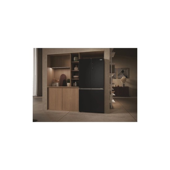 Холодильник Haier HCR3818ENPT Холодильник Haier HCR3818ENPT