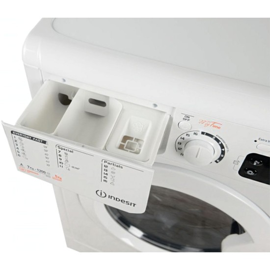 Стиральная машина Indesit EWDE 71280 W EU (EWDE71280WEU) Стиральная машина Indesit EWDE 71280 W EU (EWDE71280WEU)