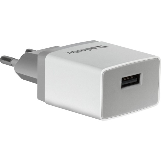 Зарядное устройство Defender UPA-21 white, 1xUSB, 5V / 2.1A (83571) Зарядное устройство Defender UPA-21 white, 1xUSB, 5V / 2.1A (83571)