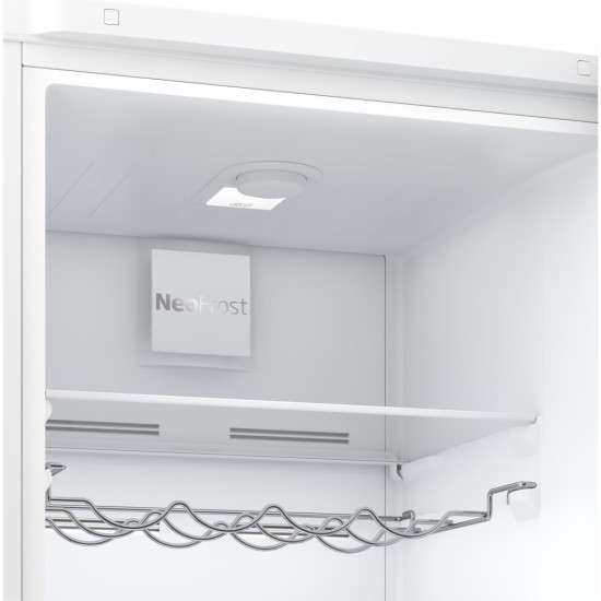 Холодильник Beko RCNA366K30W Холодильник Beko RCNA366K30W