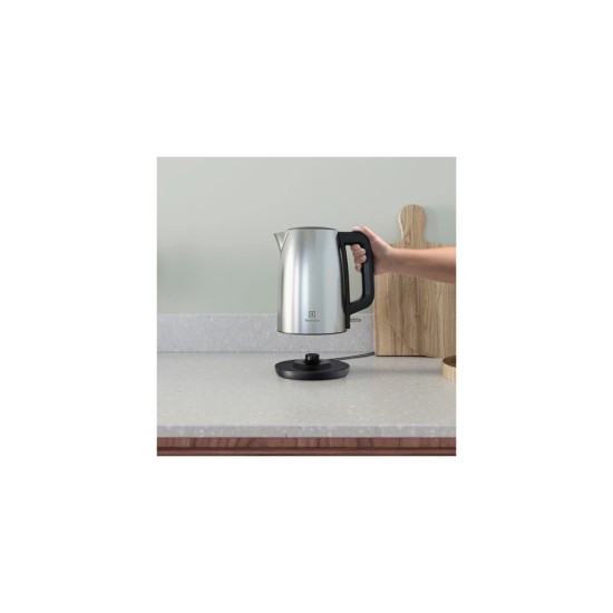 Електрочайник Electrolux E3K1-3ST Електрочайник Electrolux E3K1-3ST
